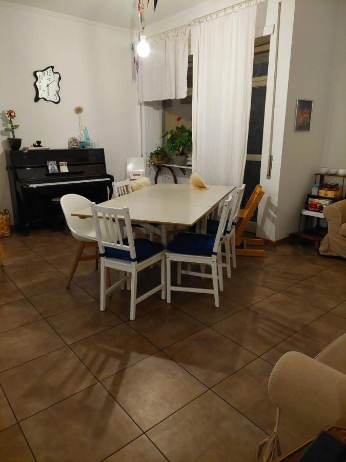 Room In A Quiet Part Of Bergamo Kültér fotó